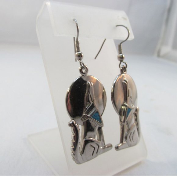 Vintage Howling Wolf Pierced Earrings - Picture 7 of 10